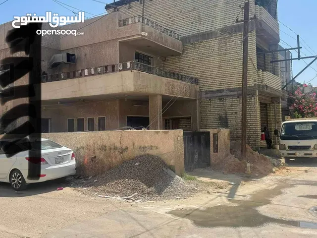 174 m2 4 Bedrooms Townhouse for Sale in Baghdad Mansour