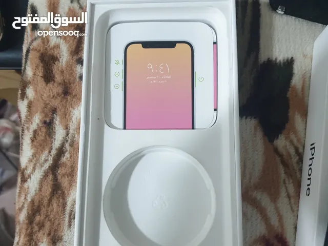 Apple iPhone 11 64 GB in Farwaniya