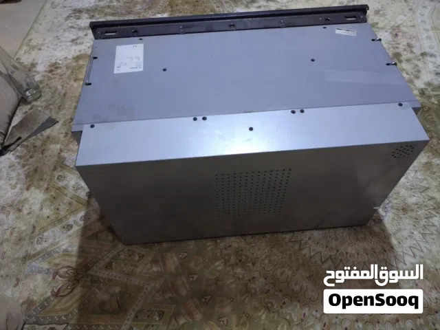 فرن بوش بلت ان Bosch Built-in ستانلس ستيل - نظيف وحالة ممتازة
