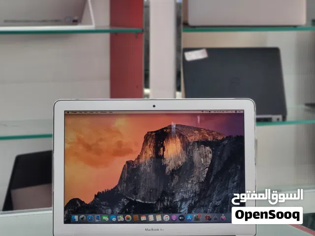 macbook Air i7 8gb Ram model A1466 macos slim Orignal charger and bag delivery available oman Ghubra