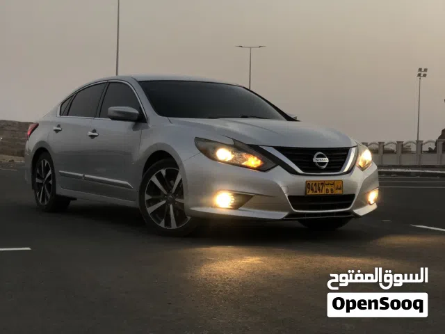 2016 Nissan Altima SR