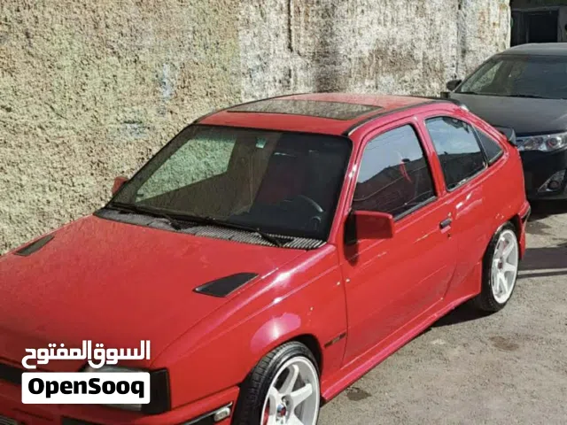 1987, أوبل, كاديت