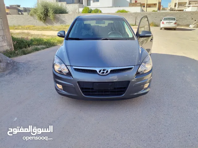 Hyundai i30 Standard in Tripoli