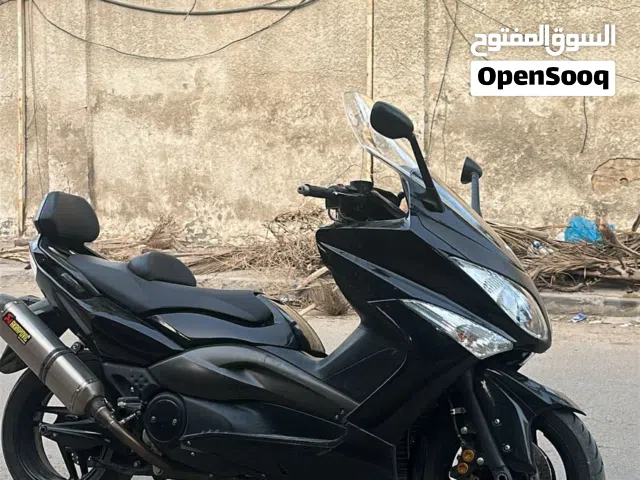 2011 ياماها TmaX