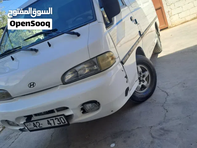 2002 Hyundai H 100