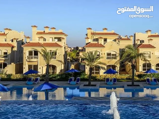 فيلا استلام فوررري و متشطبه بالكامل و كمان في خصم كبييير علي الكاش و الكمبوند في كل الخدمات
