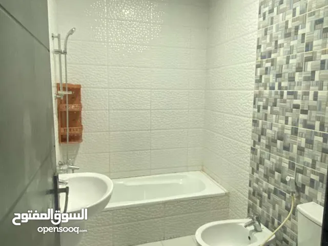250m2 4 Bedrooms Apartments for Rent in Amman Dabouq