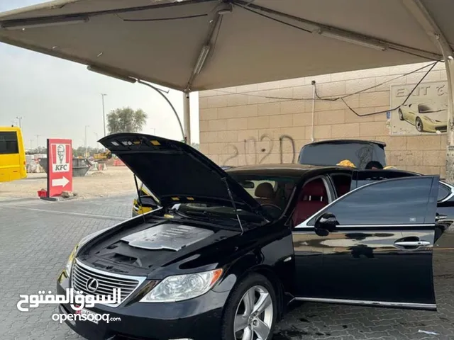 New Lexus LS in Al Ain
