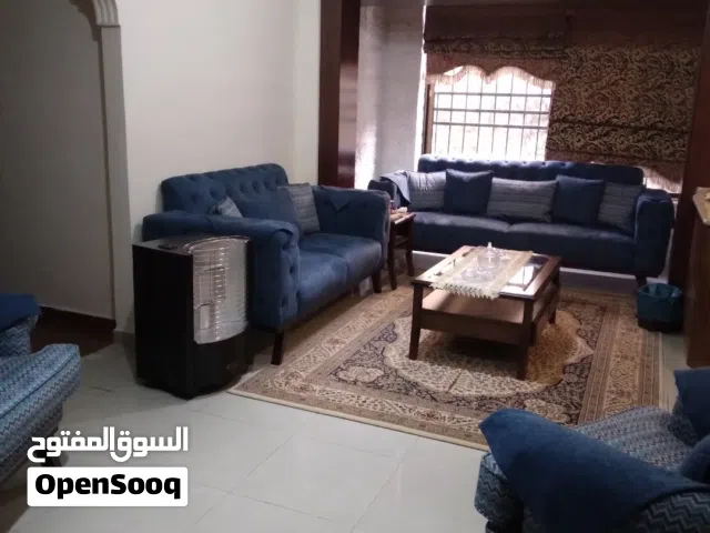 شقه للبيع طبربور خلف عريفه مول