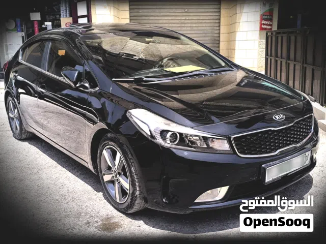 2016 كيا K3 Standard