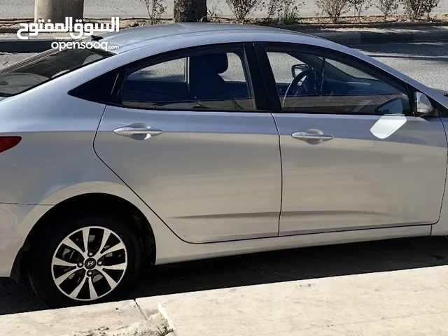 سيارة هونداي آكسنت ترخيص 2017 للبيع بسعر مغري
