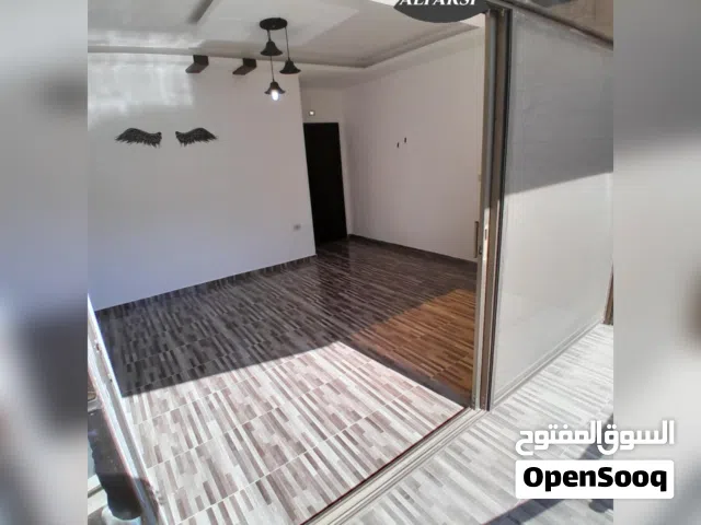 شقة لاصحاب الذوق الرفيع مميزة جدا في ضاحية الاقصى سوبر ديلوكس للايجار بناء حديث موقع مميز ومطلوب