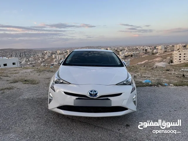 Used Toyota Prius in Amman
