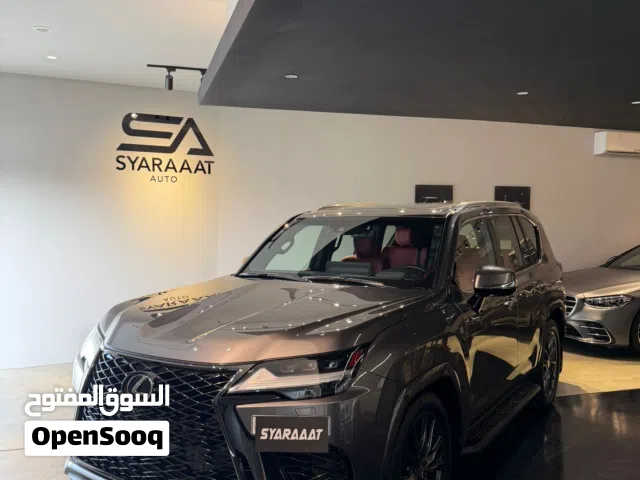 2022 لكزس LX LX 600 F Sport Handling