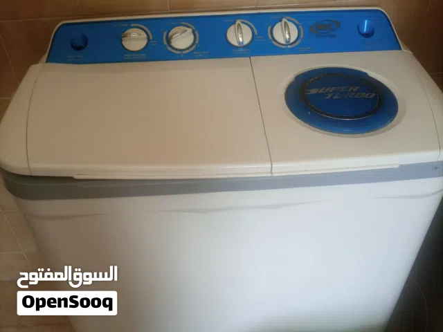 غساله حوضين بحاله جيده 12 كيلو