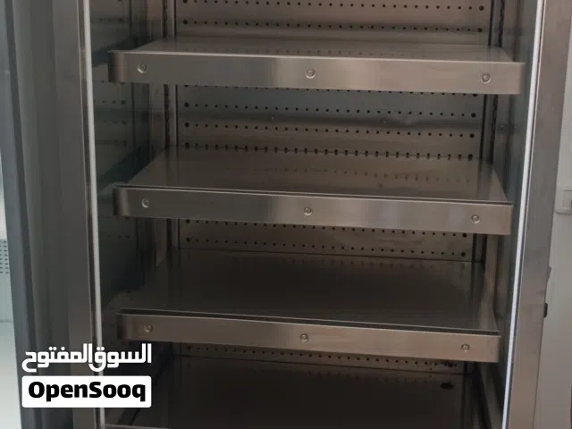 ثلاجة عرض ستيل