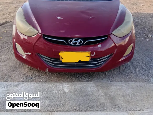 2013 هيونداي النترا Limited
