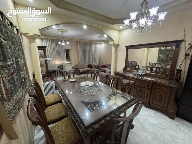 176 m2 3 Bedrooms Apartments for Rent in Amman Tla' Ali