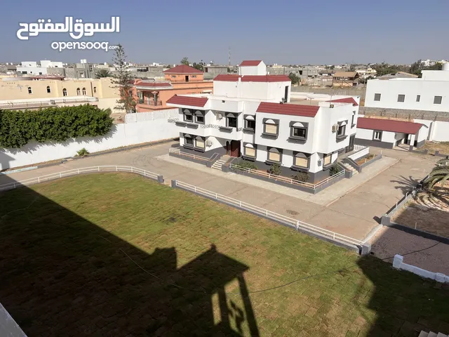 1000 m2 More than 6 bedrooms Villa for Rent in Benghazi Al Hawary