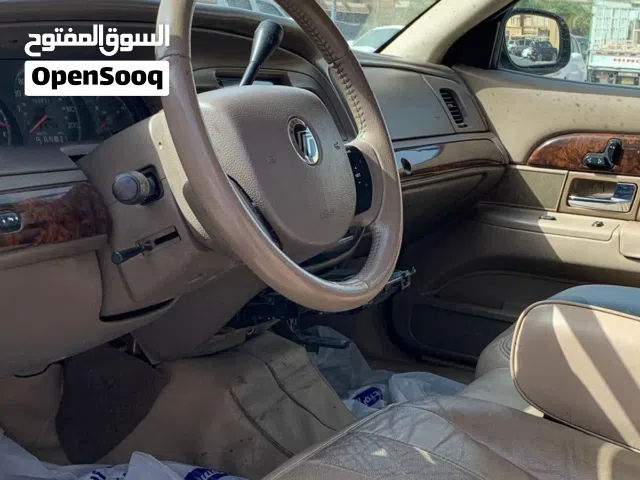 للبيع فورد جراند ماركيز 2005 ls مجدد خارجي 2012