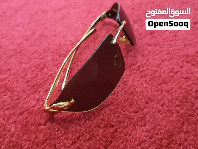 نظارة ماركة