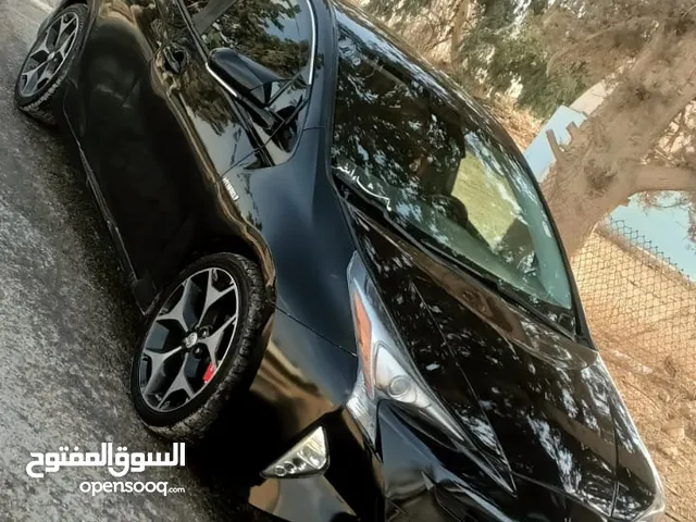 Used Toyota Prius in Zarqa