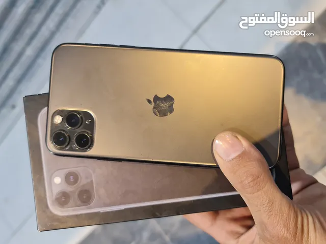 Apple iPhone 11 Pro Max 256 GB in Basra