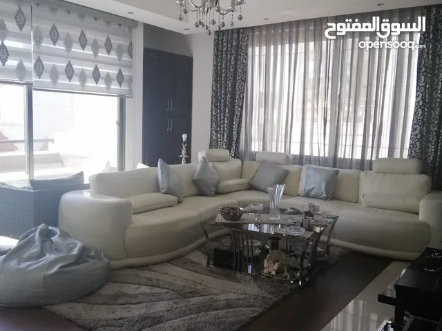 650 m2 More than 6 bedrooms Villa for Sale in Amman Dabouq