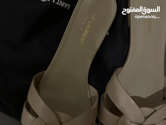Beige Sandals in Jeddah