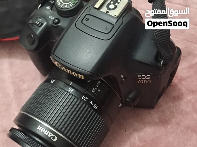 كاميرا كانون 700D