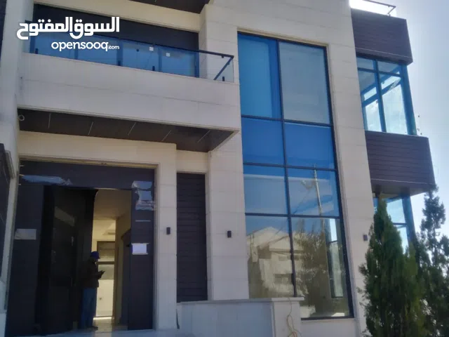 REF:13789 - فيلا فاخرة للبيع – عبدون