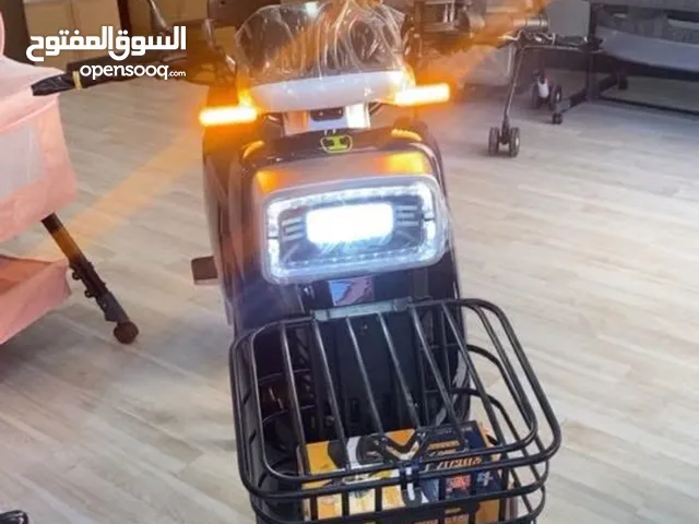 موطو كهربائي للبيع 6 بطاريات ماشي 932 كيلو شبه جديد