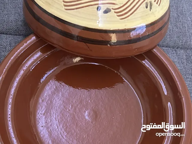 طاجين مغربي جديد من الفخار