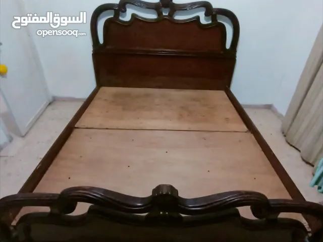 غرفة نوم مستعملة للبيع ب 150
