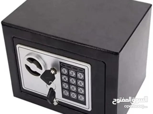 خزنة نقود معدنية مستعملة بحالة جيدة جداً للبيع – سعة واسعة وأمان مضمون ومناسبة للمكاتب والمحلات