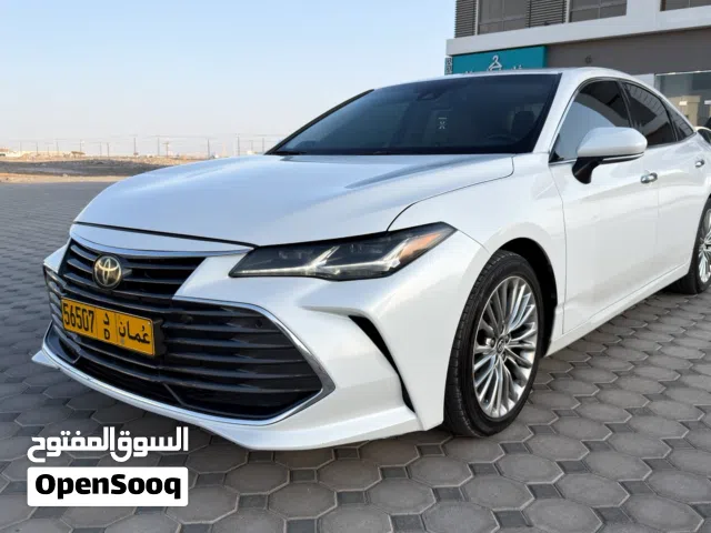 تويوتا افالون 2019 Limited خليجية وكالة بهوان من المالك الأول قمة النظافة