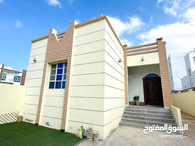 165 m2 2 Bedrooms Villa for Sale in Muscat Al Maabilah