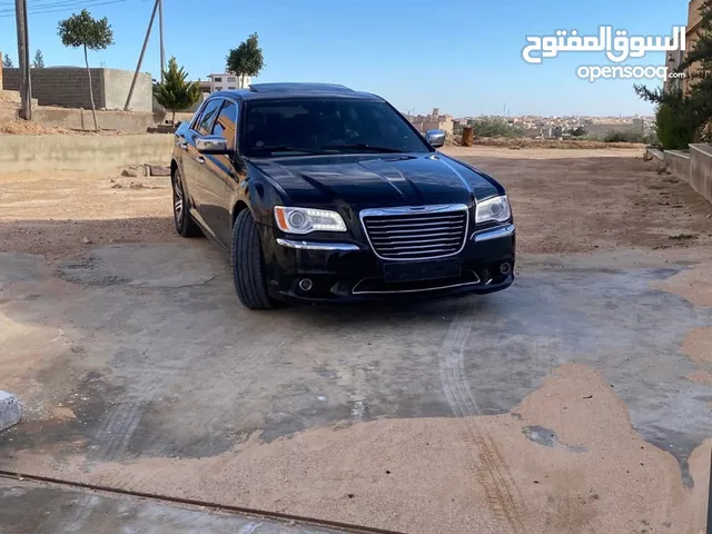 كرايسلر C300 موديل 2014 للبيع