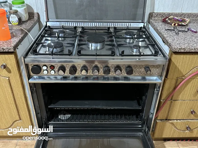 غاز يونيفيرسال خمس عيون مع فرن