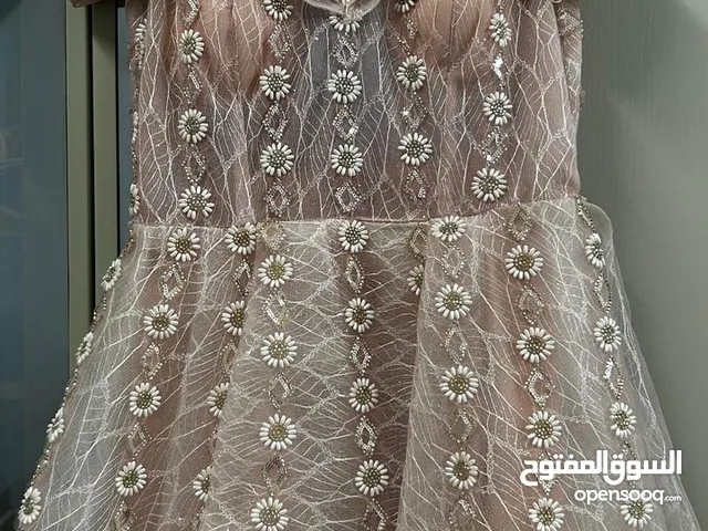 فستان اعراس وحفلات وخطوبه