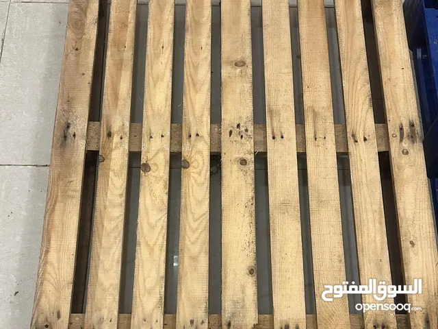 Wooden and plastic pallets Sale