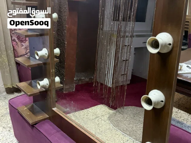 مراي مع اضاءه خشب لاتيه للبيع