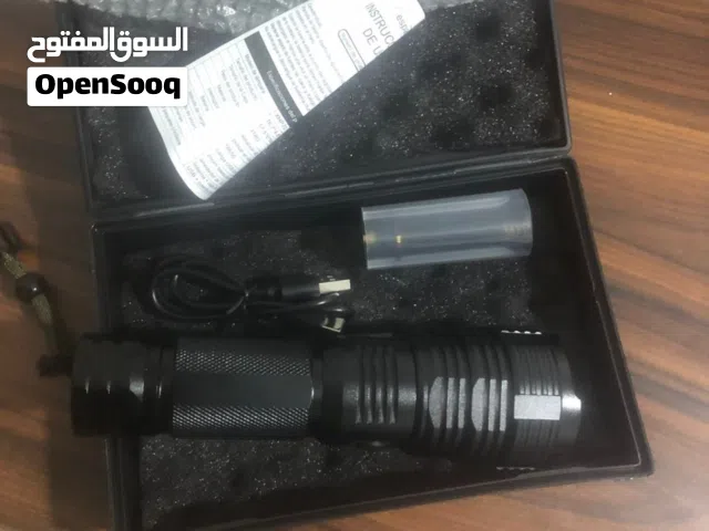 كشاف يدوي شديد الاضاءة