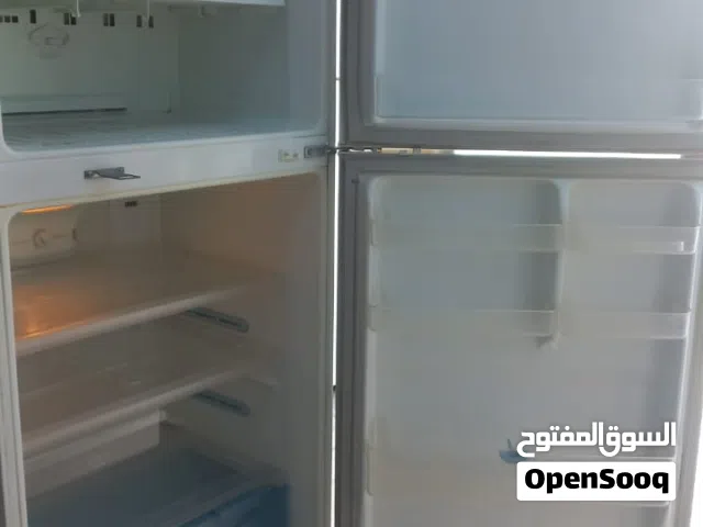 ثلاجه نوع دايو  26 قدم  انفيرتر  تبريد هوا  اكسسورات كامله  ختم شركه  شامل توصيل عمان والزرق