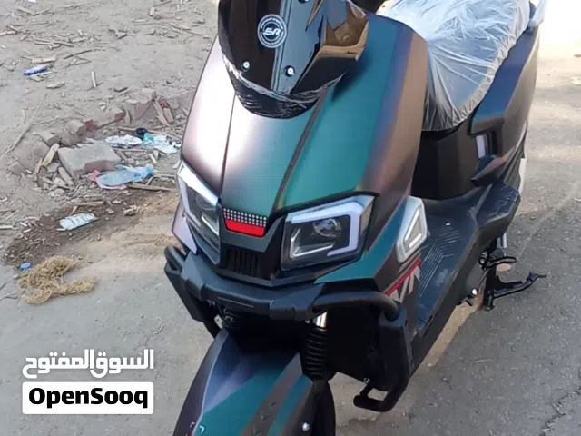 صاعقه شحن ملف 2000 بطاريات عدد 6.السعر بي مجال.