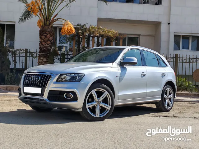 Audi Q5 Sline 2000cc turbo Full option