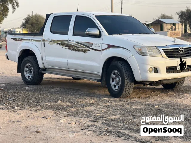 Used Toyota Hilux in Ajaylat