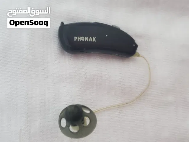 سماعه طبيه لمن يعاني من ضعف السمع