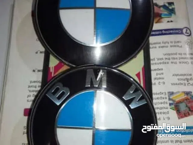 للبيع 4علامات رنقات BMW 320i