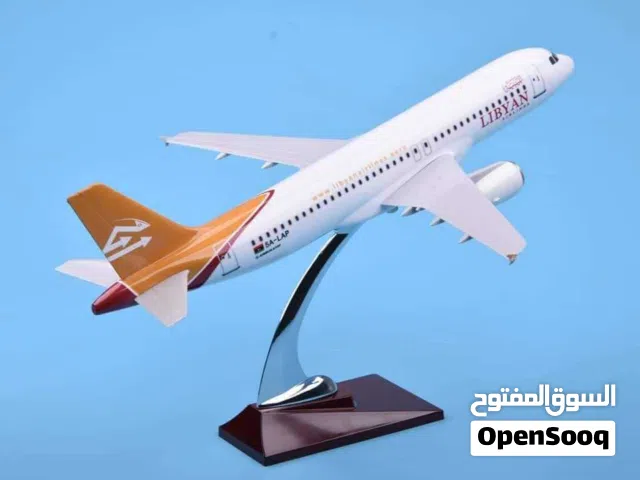 مجسمات طائرات مدنية